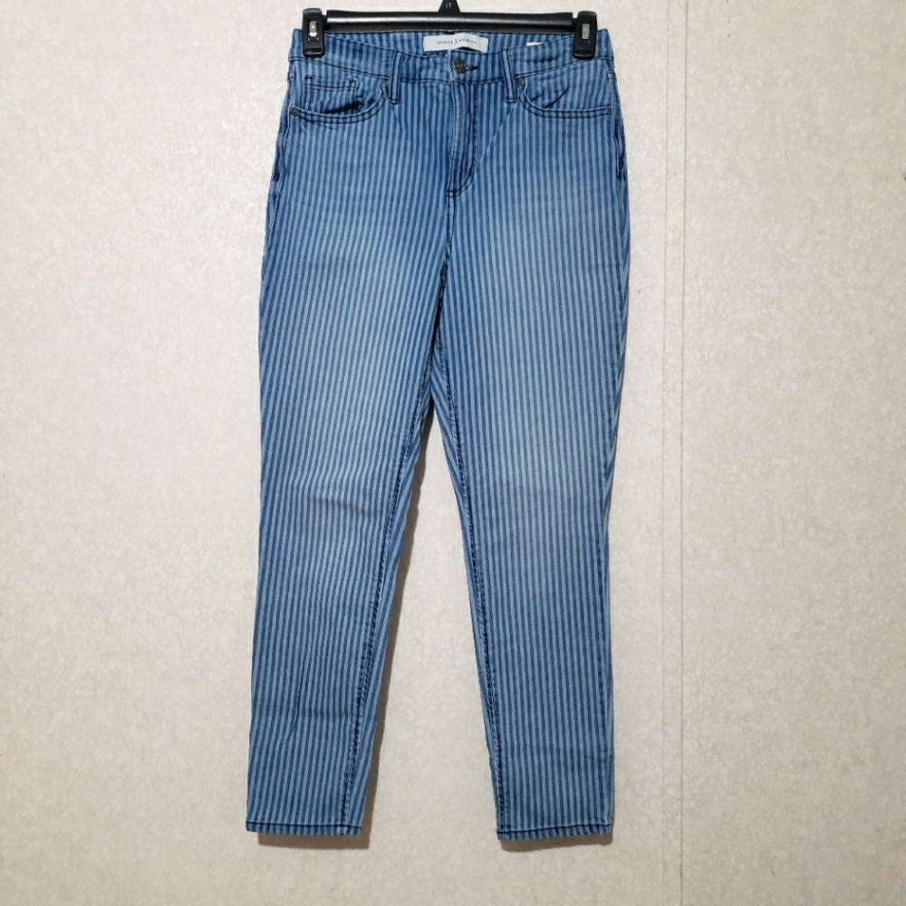 VINTAGE X AMERICA....Striped High rise  Blue Jeans...size:8/29